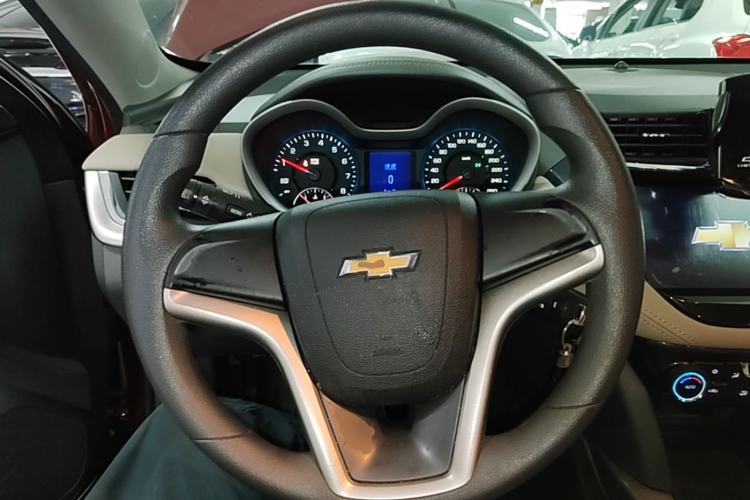 Used Chevrolet Malibu 2018 530T Automatic Comfort Edition Steering Wheel