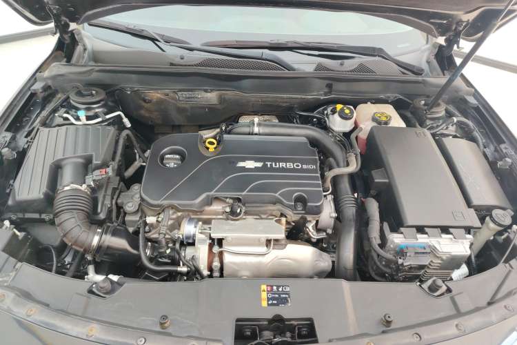 Used Chevrolet Malibu 2018 530T Automatic Luxury Edition Engine Bay