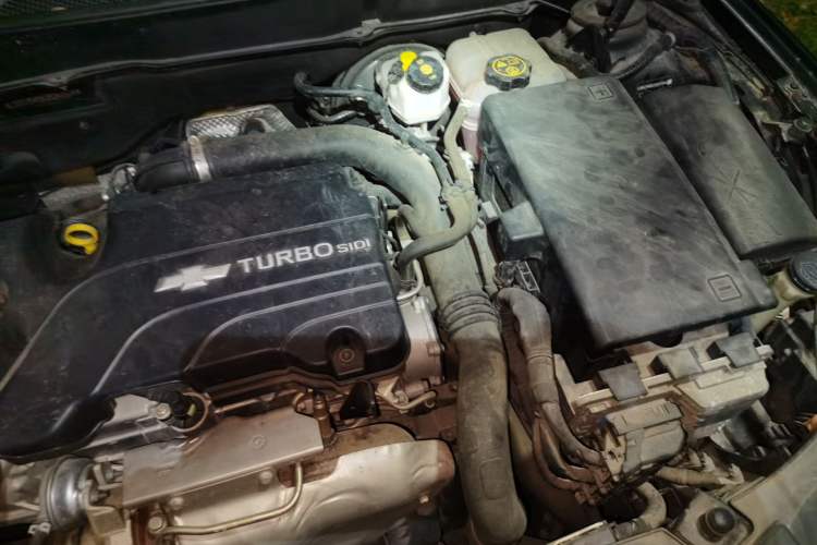 Used Chevrolet Malibu 2018 530T Automatic Luxury Edition Engine Bay Left