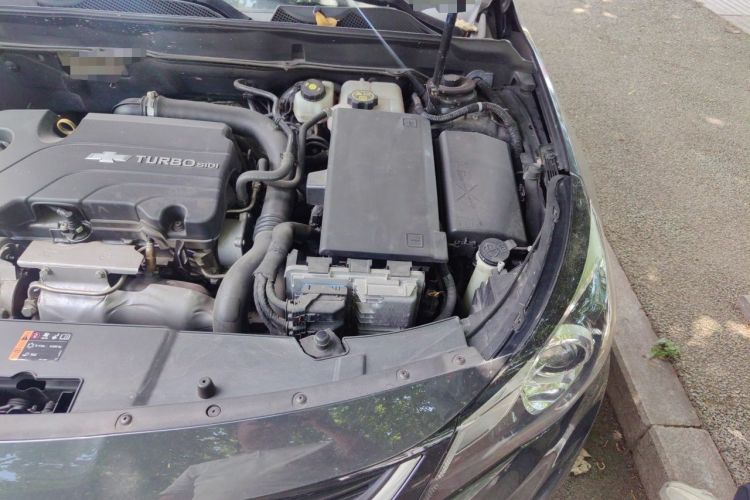 Used Chevrolet Malibu 2018 530T Automatic Fashion Edition Engine Bay Left
