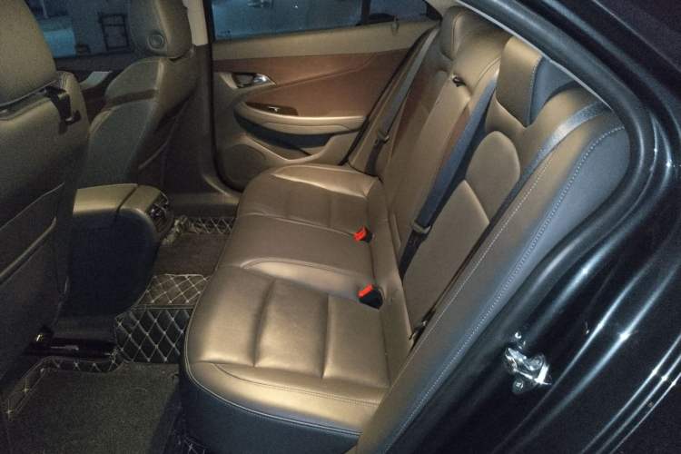 Used Chevrolet Malibu 2018 530T Automatic Fashion Edition Left Rear Seat