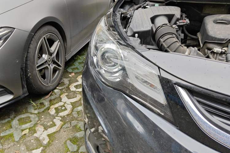 Used Chevrolet Malibu 2018 530T Automatic Luxury Edition Right Front Headlight