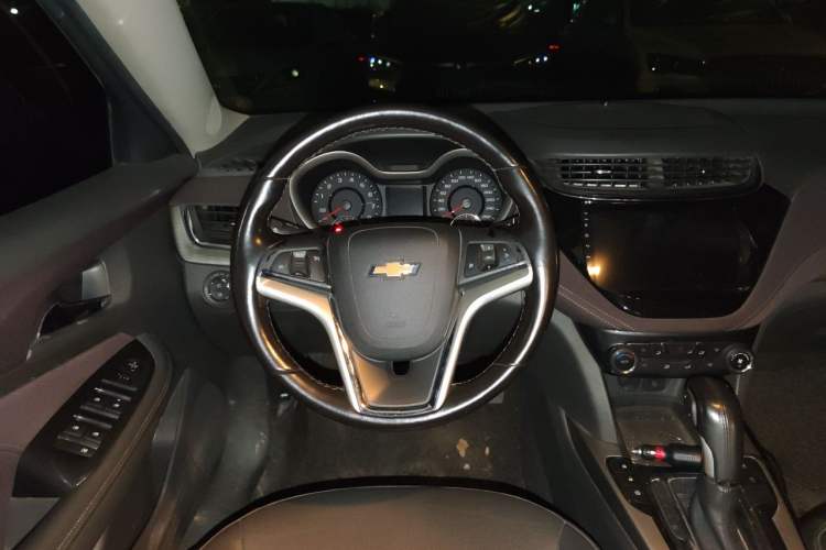 Used Chevrolet Malibu 2018 530T Automatic Fashion Edition Steering Wheel