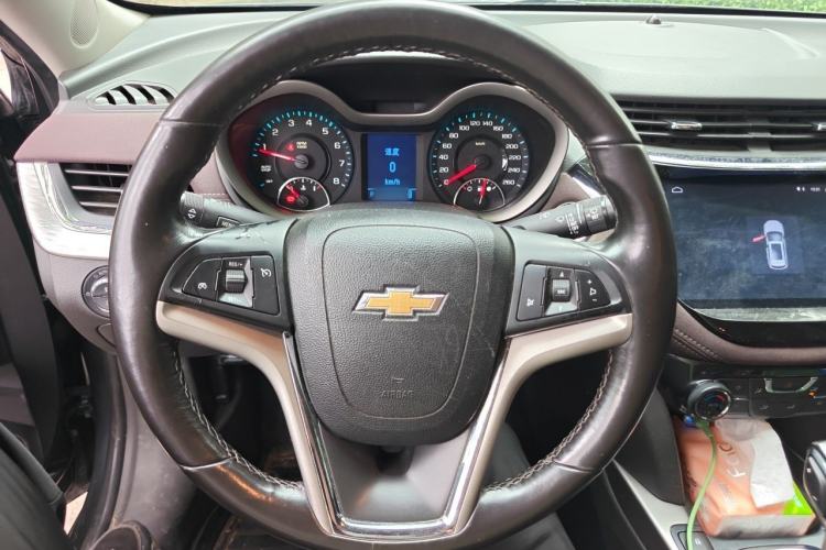 Used Chevrolet Malibu 2018 530T Automatic Fashion Edition Steering Wheel