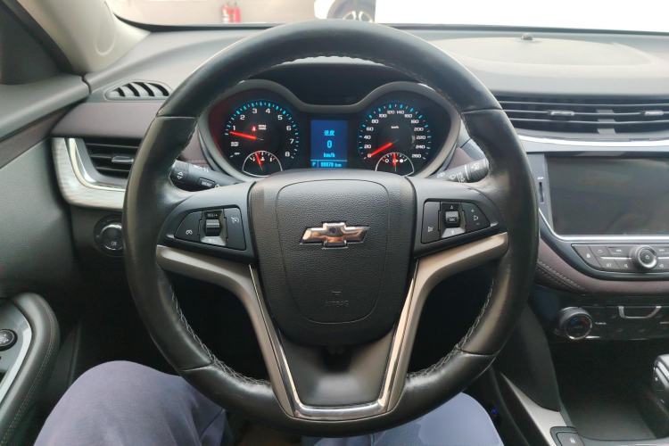 Used Chevrolet Malibu 2018 530T Automatic Luxury Edition Steering Wheel