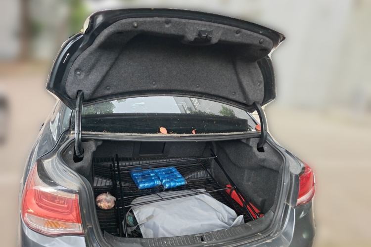 Used Chevrolet Malibu 2018 530T Automatic Fashion Edition Trunk