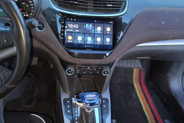 Used Chevrolet Malibu 2018 530T Automatic Luxury Edition Audio And AC Panel
