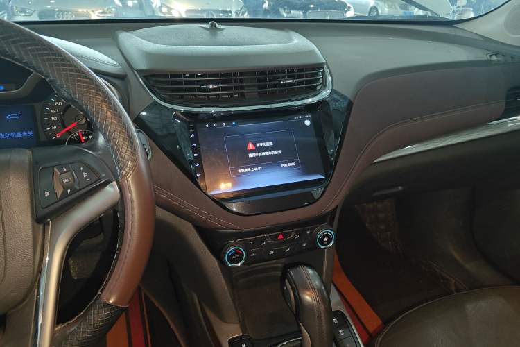 Used Chevrolet Malibu 2018 530T Automatic Fashion Edition Audio And AC Panel
