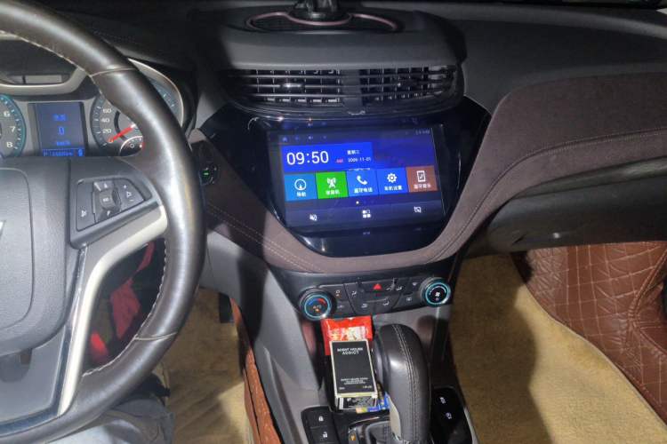 Used Chevrolet Malibu 2018 530T Automatic Fashion Edition Audio And AC Panel