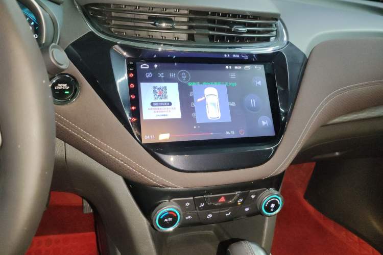 Used Chevrolet Malibu 2018 530T Automatic Fashion Edition Audio And AC Panel