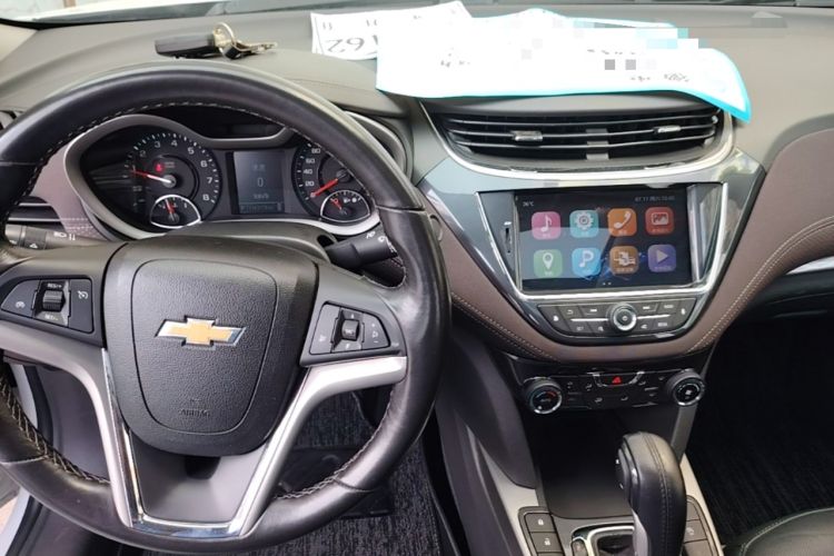 Used Chevrolet Malibu 2018 530T Automatic Luxury Edition Center Console