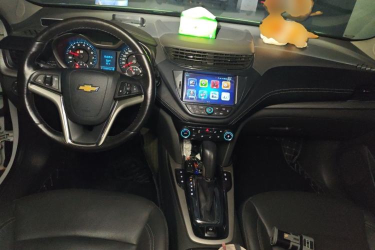 Used Chevrolet Malibu 2018 530T Automatic Luxury Edition Center Console