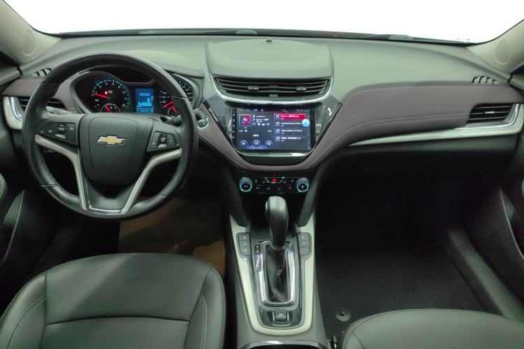 Used Chevrolet Malibu 2018 530T Automatic Fashion Edition Center Console
