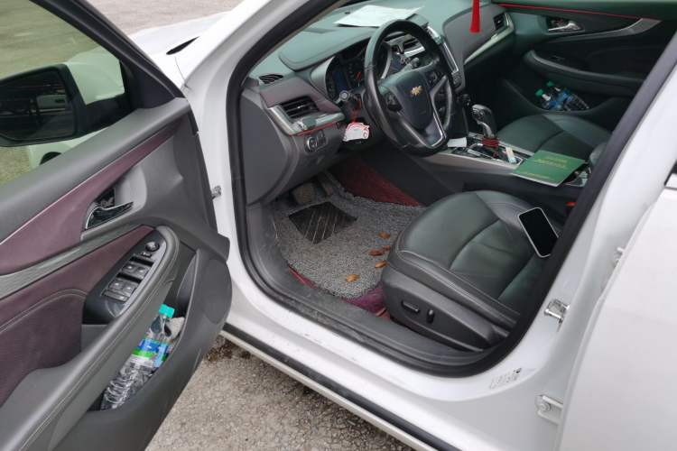 Used Chevrolet Malibu 2018 530T Automatic Luxury Edition Driver Seat