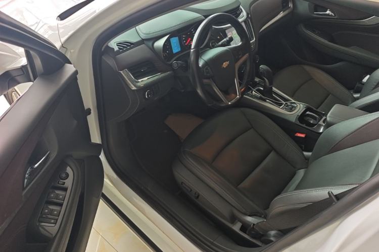 Used Chevrolet Malibu 2018 530T Automatic Fashion Edition Driver Seat