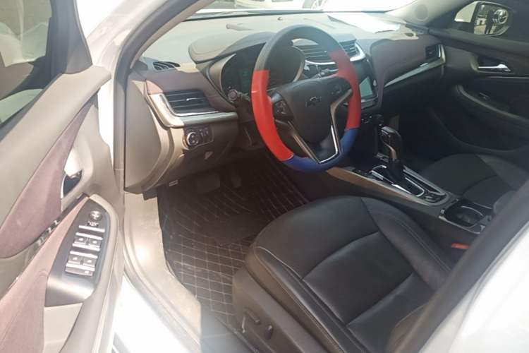 Used Chevrolet Malibu 2018 530T Automatic Fashion Edition Driver Seat