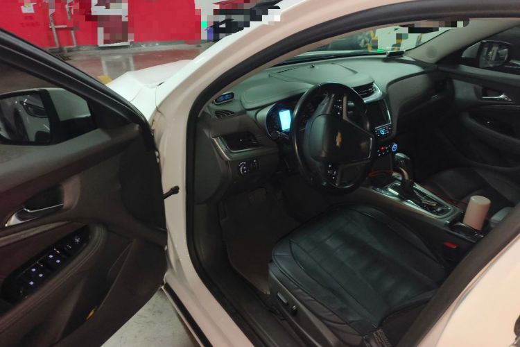 Used Chevrolet Malibu 2018 530T Automatic Luxury Edition Driver Seat