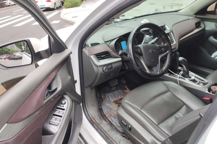 Used Chevrolet Malibu 2018 530T Automatic Luxury Edition Driver Seat