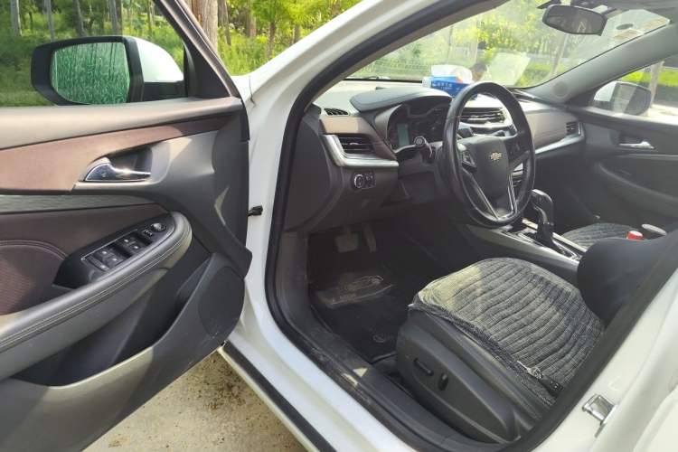 Used Chevrolet Malibu 2018 530T Automatic Fashion Edition Driver Seat