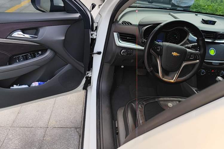 Used Chevrolet Malibu 2018 530T Automatic Fashion Edition Driver Seat