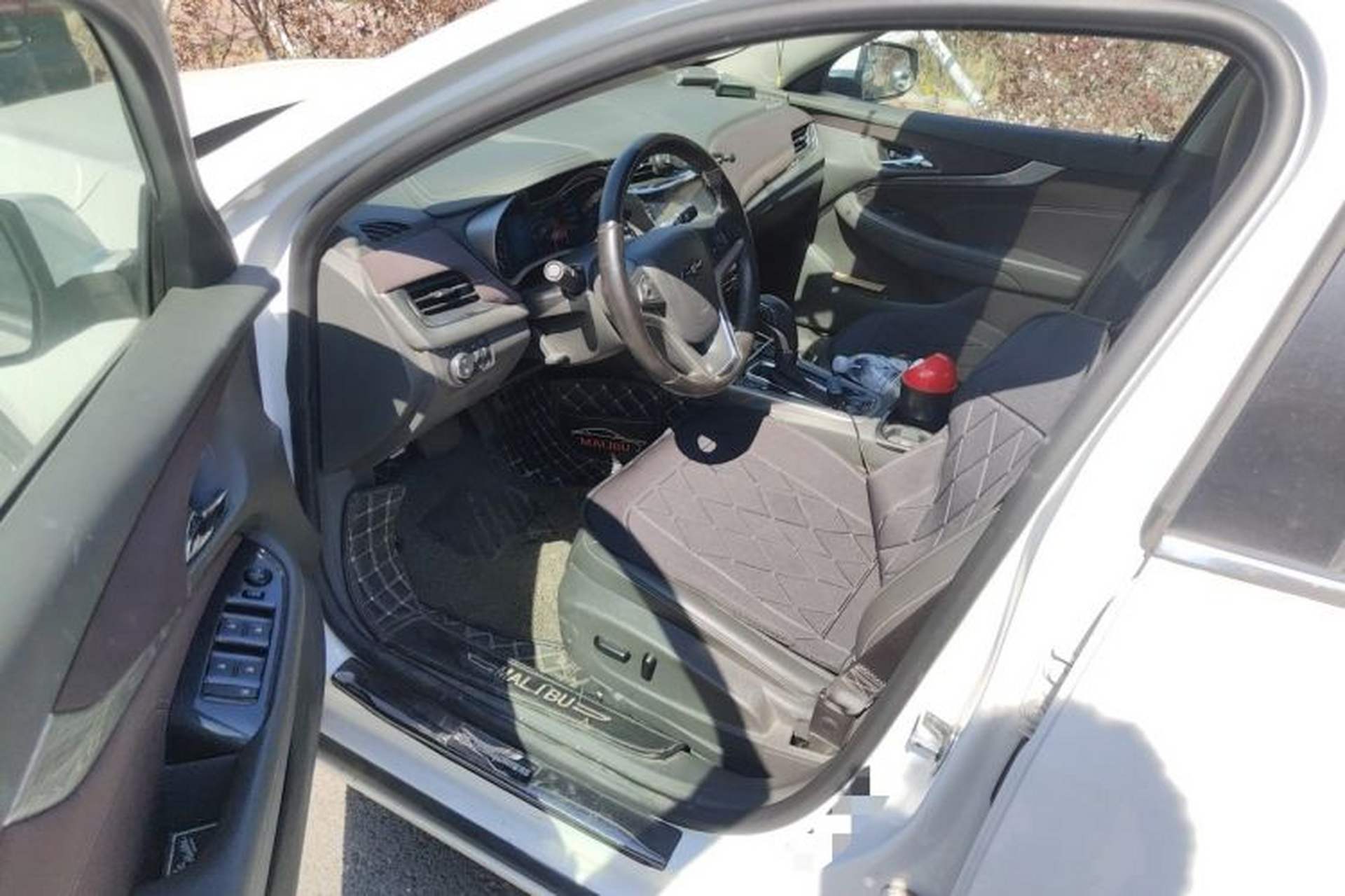 Used Chevrolet Malibu 2018 530T Automatic Fashion Edition Driver Seat