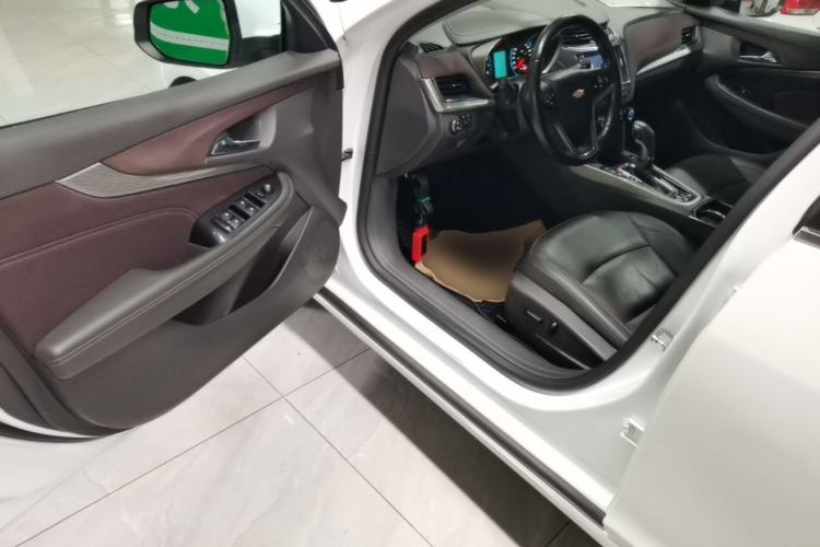 Used Chevrolet Malibu 2018 530T Automatic Fashion Edition Driver Seat