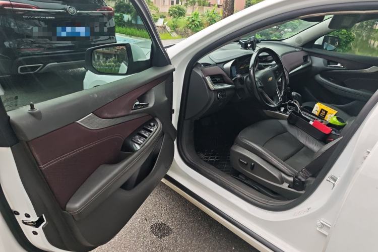 Used Chevrolet Malibu 2018 530T Automatic Fashion Edition Driver Seat
