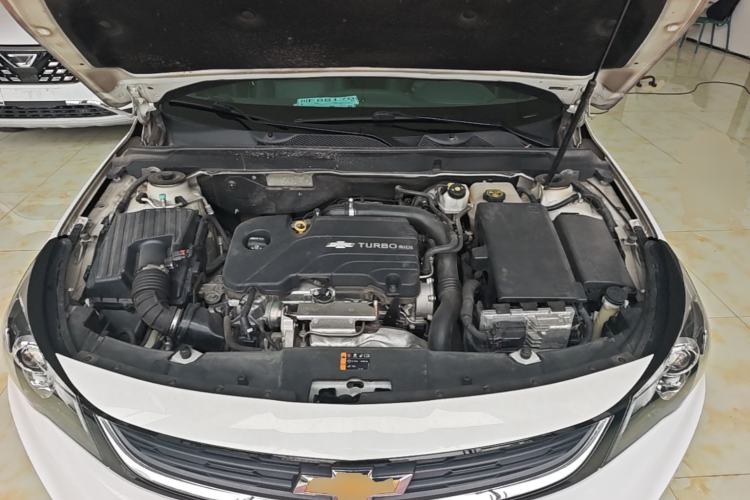 Used Chevrolet Malibu 2018 530T Automatic Fashion Edition Engine Bay