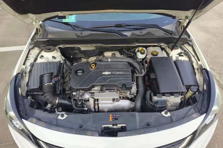 Used Chevrolet Malibu 2018 530T Automatic Luxury Edition Engine Bay