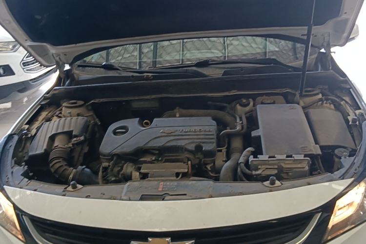 Used Chevrolet Malibu 2018 530T Automatic Fashion Edition Engine Bay