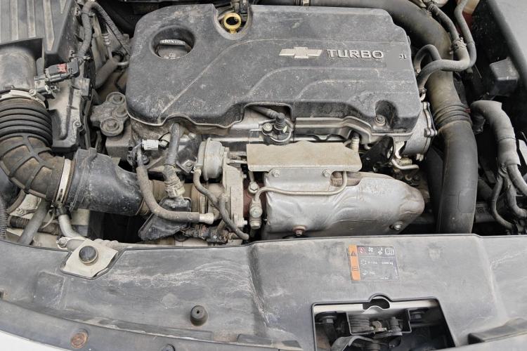 Used Chevrolet Malibu 2018 530T Automatic Luxury Edition Engine Bay