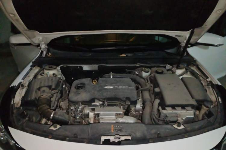 Used Chevrolet Malibu 2018 530T Automatic Luxury Edition Engine Bay
