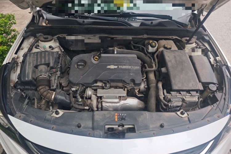 Used Chevrolet Malibu 2018 530T Automatic Fashion Edition Engine Bay