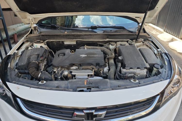 Used Chevrolet Malibu 2018 530T Automatic Luxury Edition Engine Bay