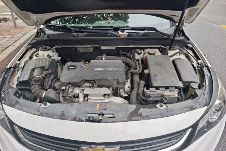 Used Chevrolet Malibu 2018 530T Automatic Luxury Edition Engine Bay