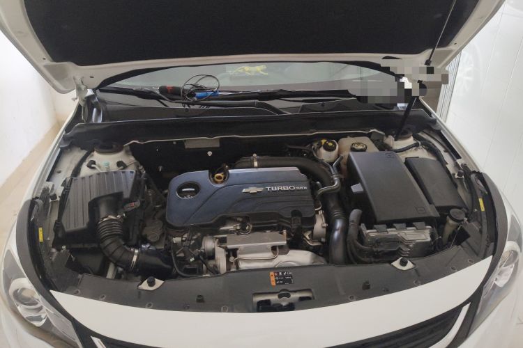 Used Chevrolet Malibu 2018 530T Automatic Luxury Edition Engine Bay