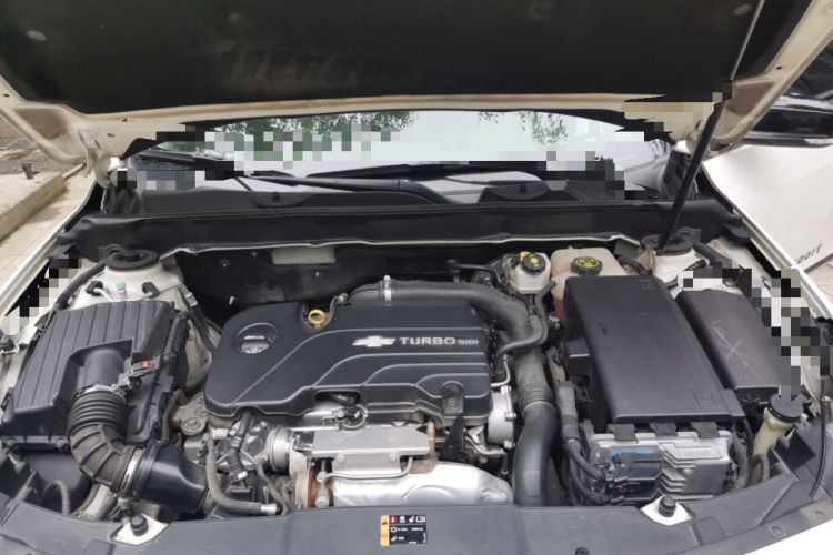 Used Chevrolet Malibu 2018 530T Automatic Fashion Edition Engine Bay