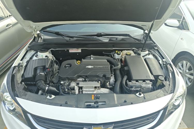 Used Chevrolet Malibu 2018 530T Automatic Luxury Edition Engine Bay