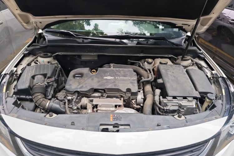Used Chevrolet Malibu 2018 530T Automatic Luxury Edition Engine Bay