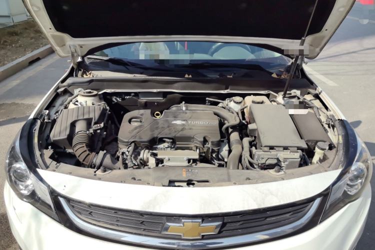 Used Chevrolet Malibu 2018 530T Automatic Luxury Edition Engine Bay