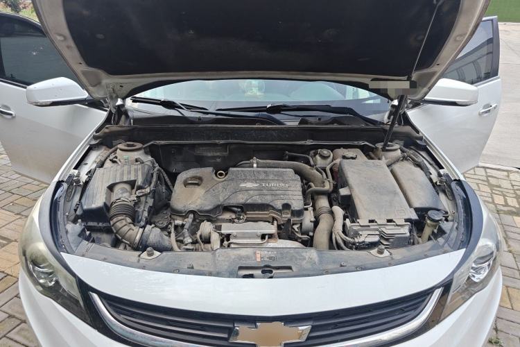Used Chevrolet Malibu 2018 530T Automatic Fashion Edition Engine Bay