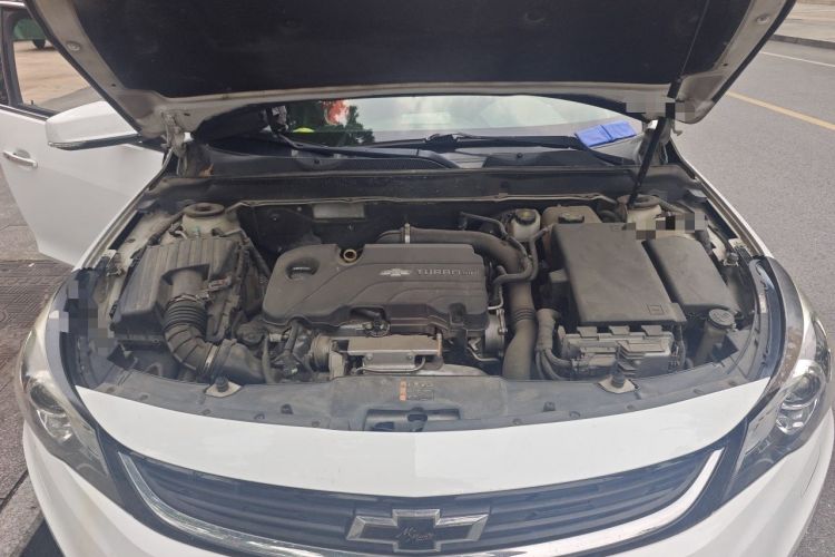 Used Chevrolet Malibu 2018 530T Automatic Luxury Edition Engine Bay