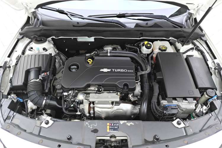 Used Chevrolet Malibu 2018 530T Automatic Fashion Edition Engine Bay