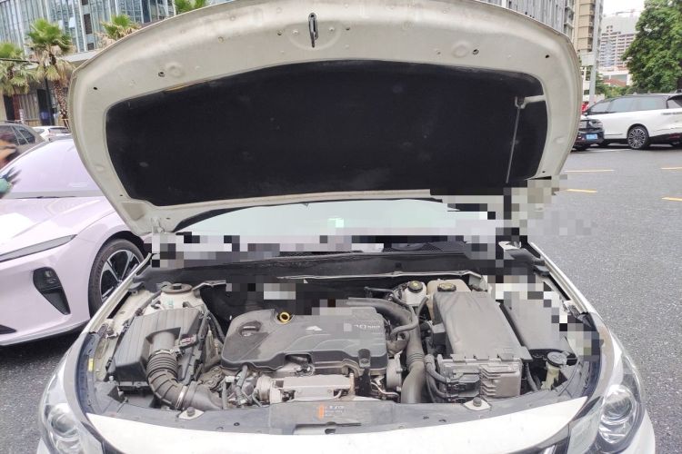 Used Chevrolet Malibu 2018 530T Automatic Luxury Edition Engine Bay