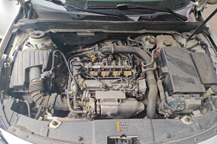 Used Chevrolet Malibu 2018 530T Automatic Luxury Edition Engine Bay