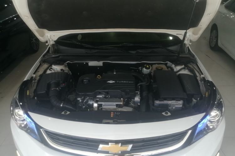 Used Chevrolet Malibu 2018 530T Automatic Luxury Edition Engine Bay
