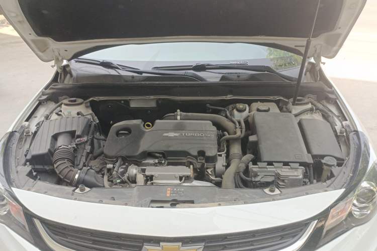 Used Chevrolet Malibu 2018 530T Automatic Fashion Edition Engine Bay