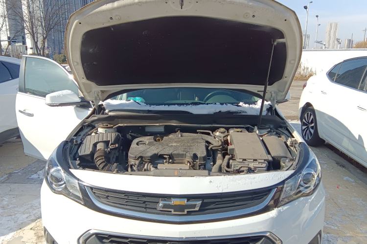 Used Chevrolet Malibu 2018 530T Automatic Fashion Edition Engine Bay