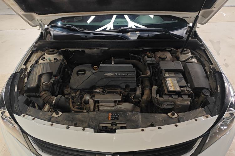 Used Chevrolet Malibu 2018 530T Automatic Luxury Edition Engine Bay