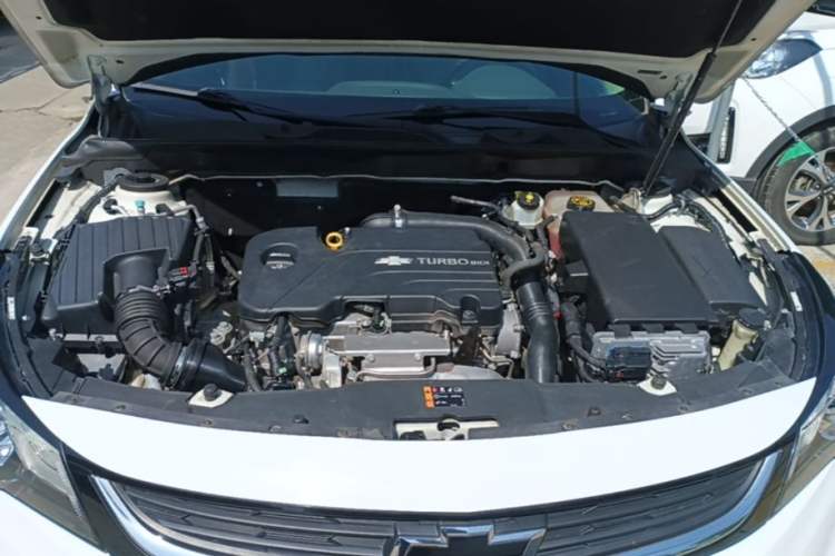 Used Chevrolet Malibu 2018 530T Automatic Luxury Edition Engine Bay